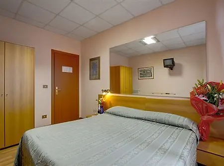 Urbis Hotel Rome